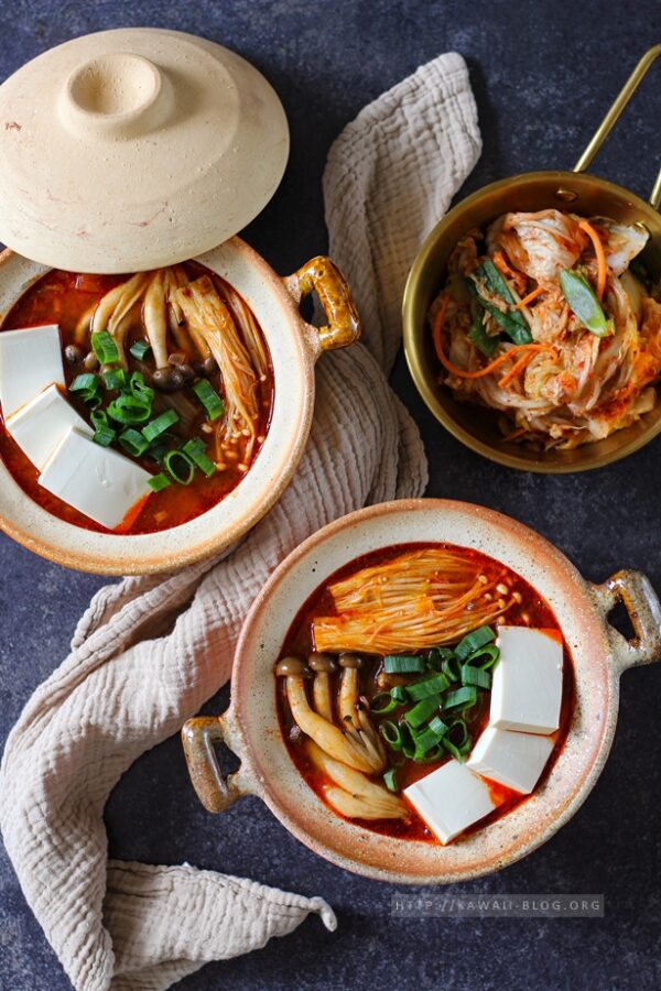 Koreanischer Kimchi Eintopf