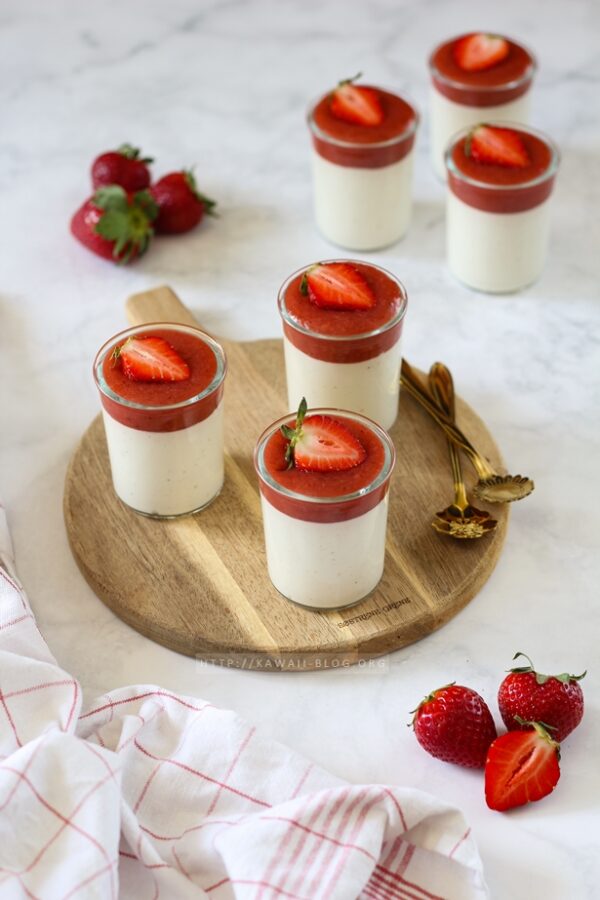 Dessert mit Rhabarber