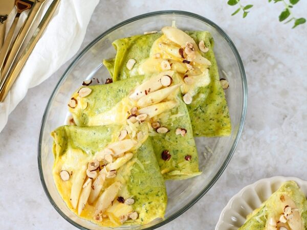 Crespelle mit Spargel