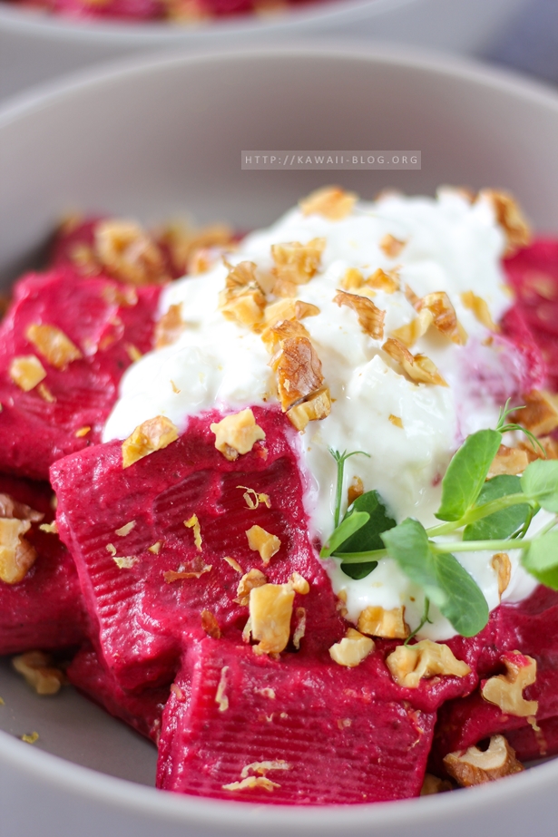 Pink Pasta mit Walnüssen