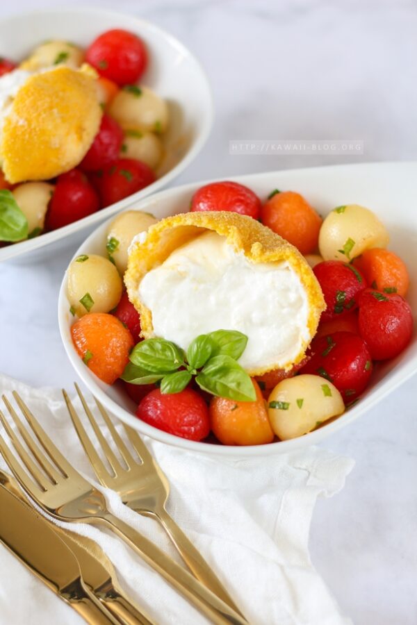 Frittierter Burrata mit Melonensalat