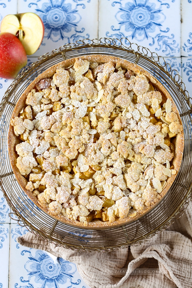 Apfel Streusel Kuchen mit Marzipan