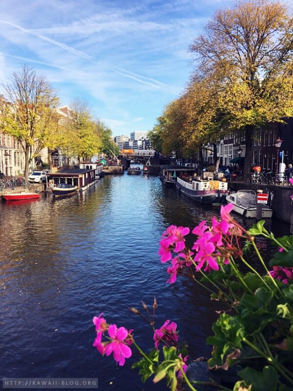 Amsterdam Gracht bei Sonnenschein