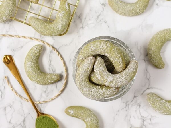 Vanillekipferl mit Matcha