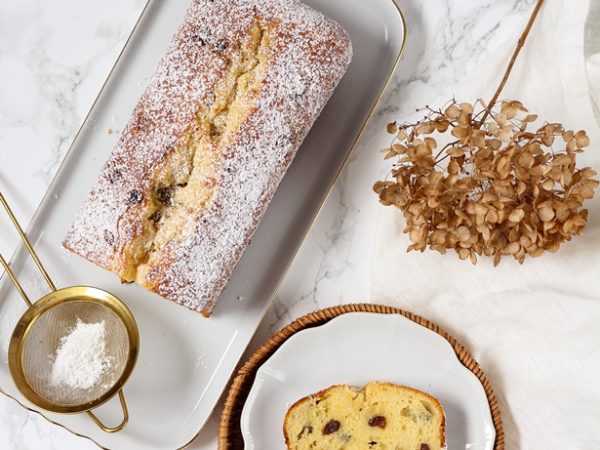 Wiener Topfenkuchen mit Rosinen